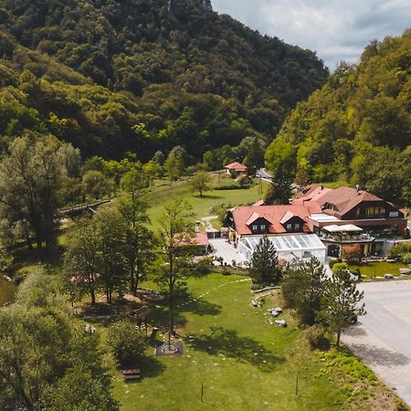 Guesthouse Villa Zelenjak Ventek Kumrovec Luaran gambar